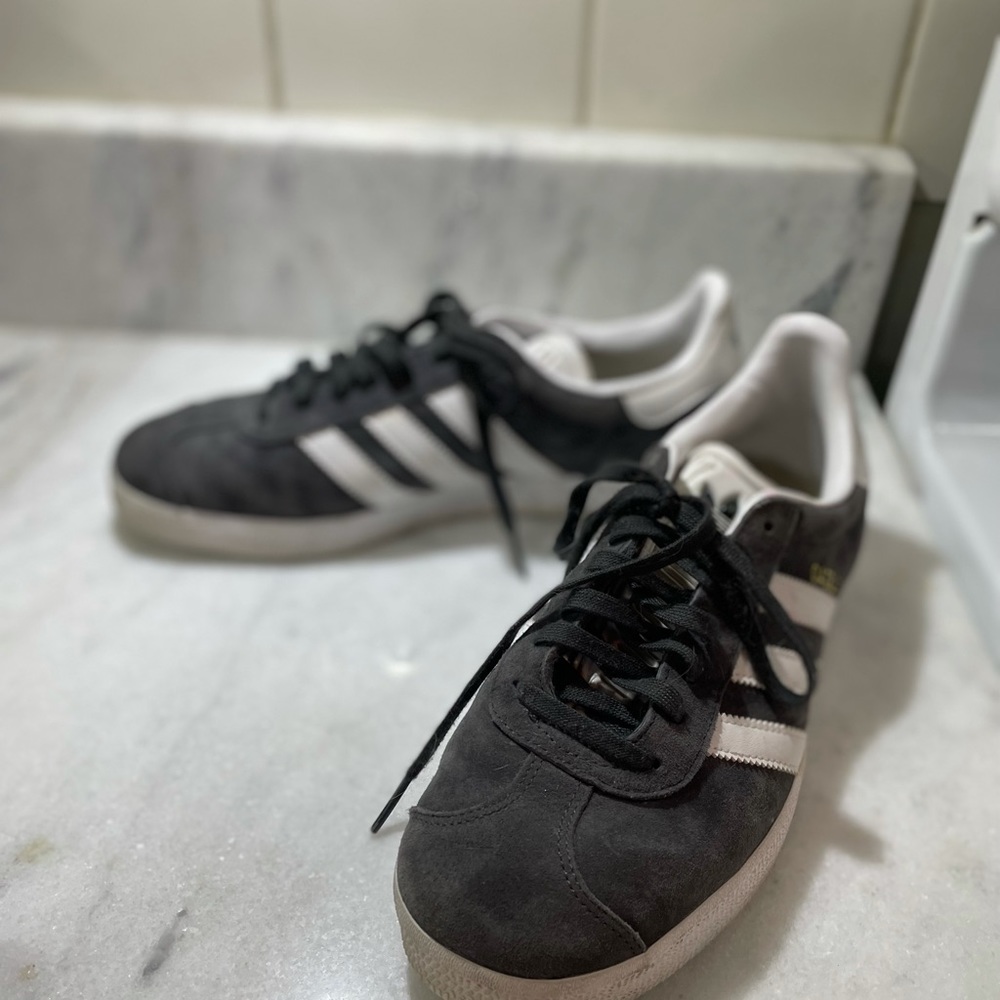 COPY - Women’s Adidas Originals Gezelle Shoes